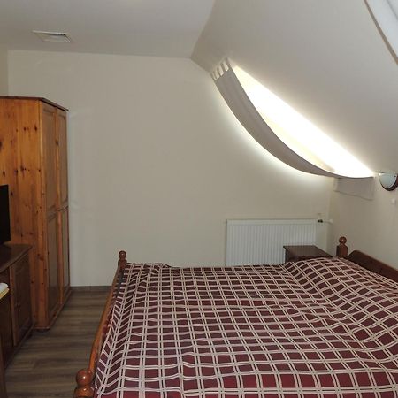 Verba Tanya Bed and Breakfast Kotaj Rum bild